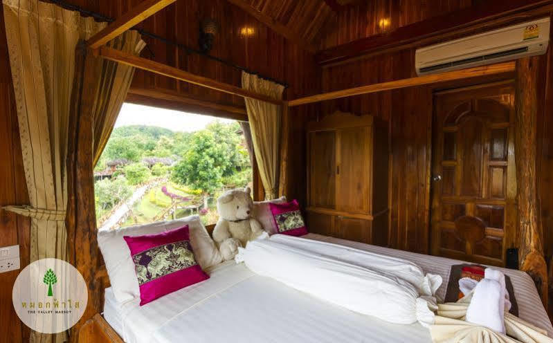 Mokfahsai Resort Tak Exterior photo
